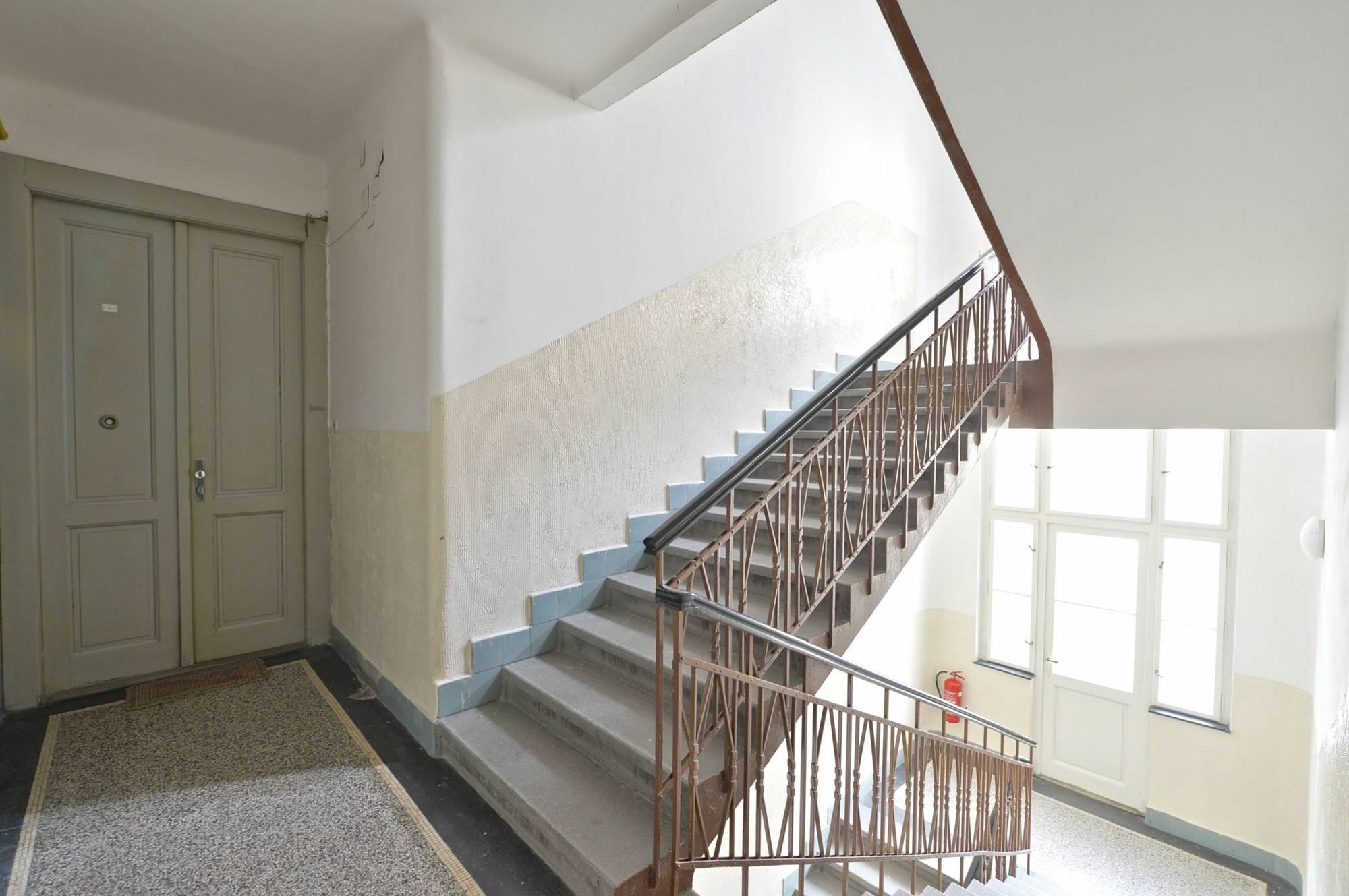 Legerova 33 Apartahotel